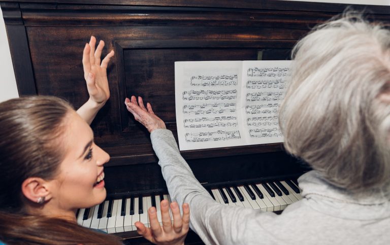 démontage d’un piano droit